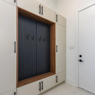 310 - Burlington Kitchen