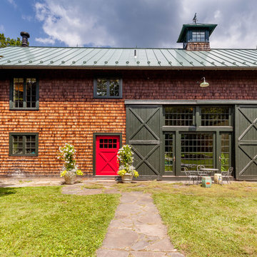 Elegent Barn Home