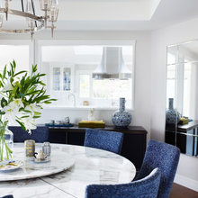 Dining/breakfast Room Tables And Chairs