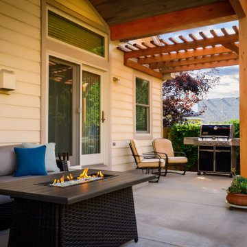Pergola and Rectangular Fire Pit Installation