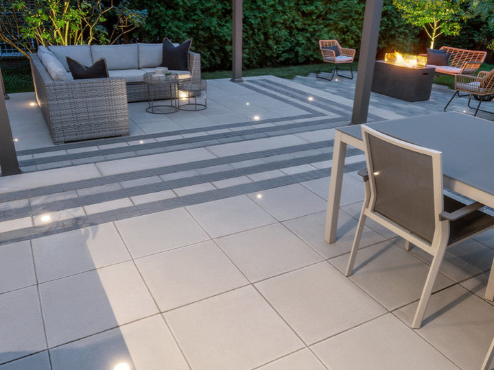 Contemporary Patio