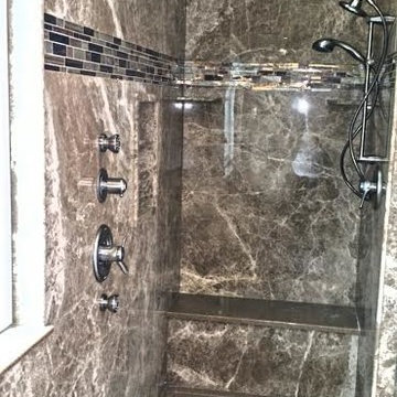 Doorless showers