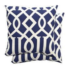 outdoor pillows and accessories