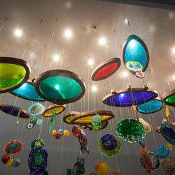 TRIDENTE RESTAURANT HANGING SCULPTURE - Products