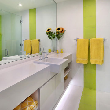 MID-CENTURY MAKEOVER