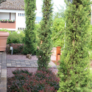 Mediterraner Vorgarten - Vorher/Nachher
