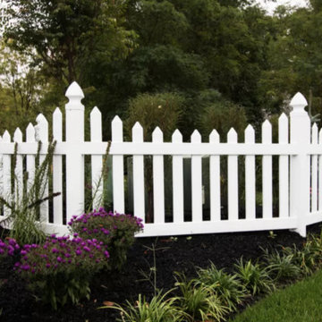 Vinyl Picket Fence