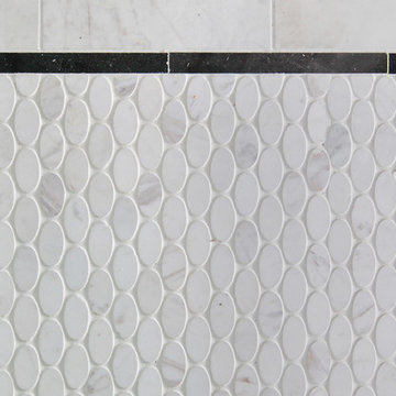 Hall Bathroom with Pencil Tile Border