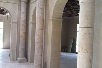 Proyecto Columnas interiores de piedra natural