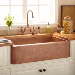 36" AMBERLYN HAMMERED COPPER FARMHOUSE SINK - Kitchen Sinks