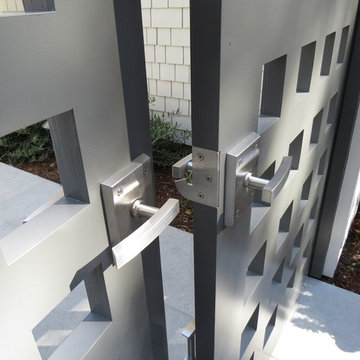 Double Custom Gate Opening around Pool Enclosure