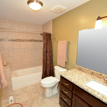 Busse Hall bath with tub bench