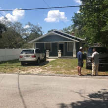 1206 E Frierson