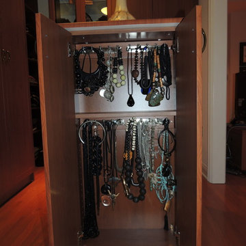 Arbor Boutique Style Closet