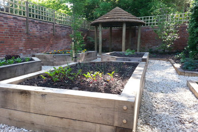 This is an example of a country garden in Oxfordshire.