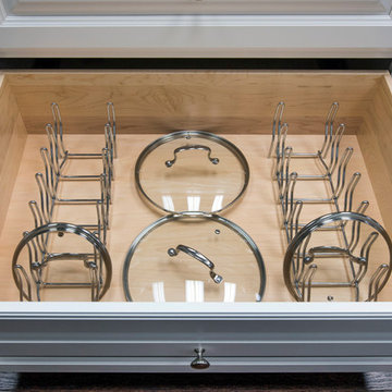 Simple Bath & Simple Kitchen Show Room Storage Options