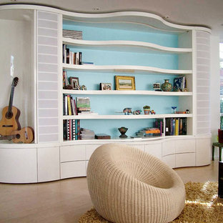 Example of a trendy home theater design in Ottawa