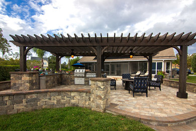 Example of a patio design in Jacksonville