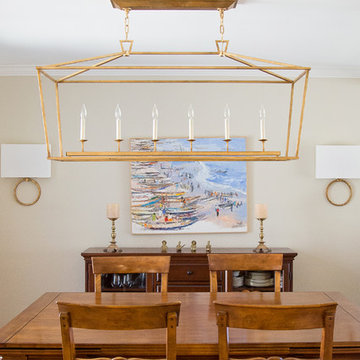Eclectic Dining Room with Unique Area Rug
