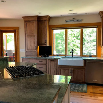 Kitchen & Island Dining Area