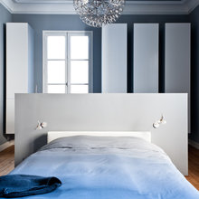 chambre parents avec bureau derriere lit