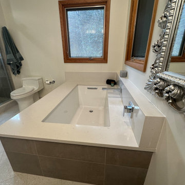 Hidden Nature Resort Style Bathroom