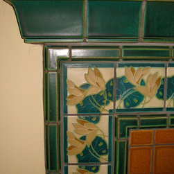 Arts & Craft Fireplace Design - Tile