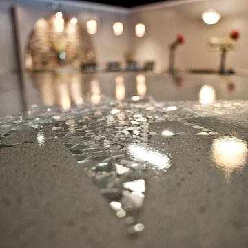 Gray kitchen with custom glass and mirror inlay