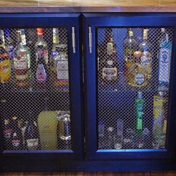 Rake liquor cabinet