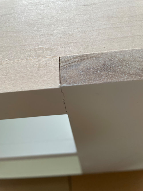 Should I accept those defects on the new kitchen