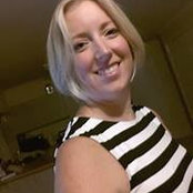 Julia Meakers billede