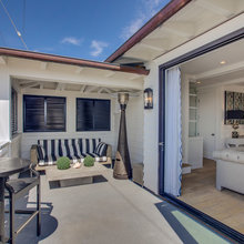 Contemporary Beach Cottage Deck