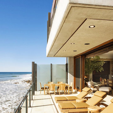 Concrete Home: Malibu, CA