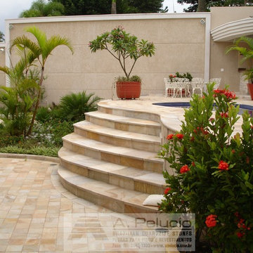 A.Pelucio Quartzite Stones