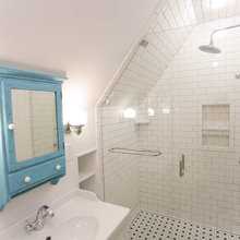 Farm house Upstairs Bathroom