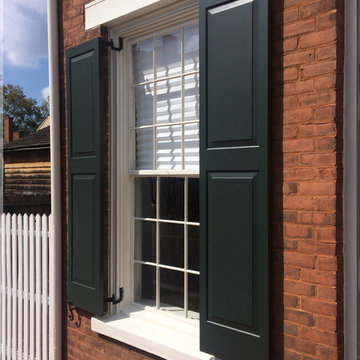Wooden Raised Panel Exterior Shutters Funtional Hardware