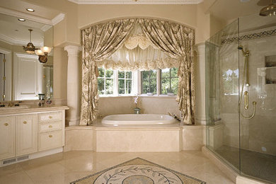 Bathroom - traditional bathroom idea in San Francisco