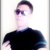 James Yongs foto