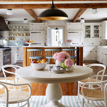 Eat-In Kitchen