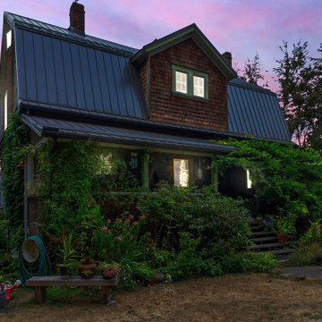 8935 Crofton - $979,900 – MLS 885803