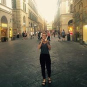 Eve Warburton's photo