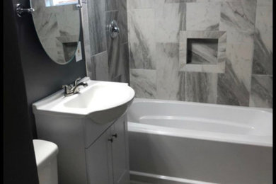 Example of a bathroom design in Los Angeles