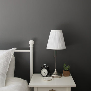 My Houzz: Bright and Airy 1920s Chicago Walk-Up Apartment