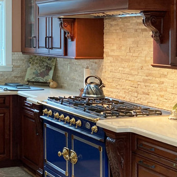 Custom Details: An Individual Kitchen