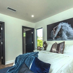 Itasca St, Northridge - Products
