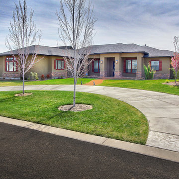 2013 Spring Parade Homes