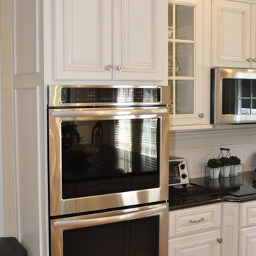 Beautiful Kitchen Remodel Done with Cabinet Refacing