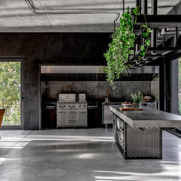 RIDNYI HOUSE