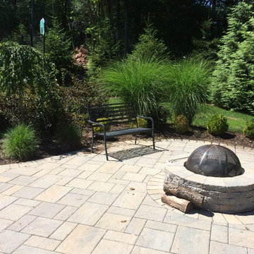 Outdoor Kitchen and Fireplace