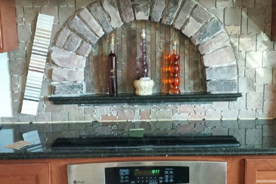 Elegant kitchen photo in New York